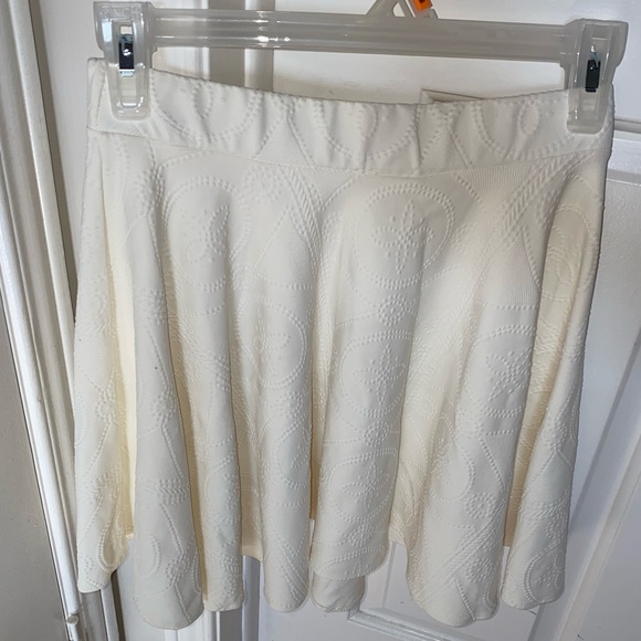 2/$8 flared & pleated skirts - Picture 1 of 3